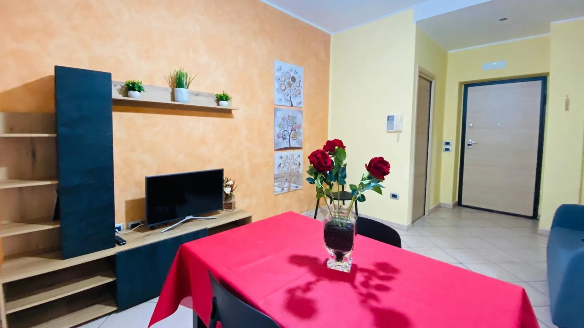 Casa Via Dante Apartment San Cataldo  Italy